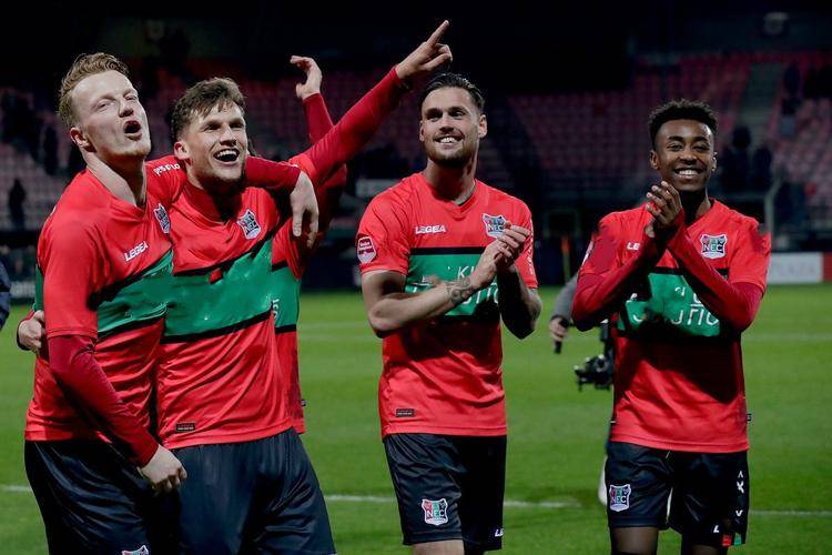 目决赛的关 目决赛的关